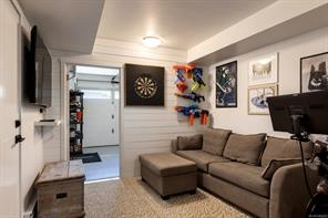 1133 Pullman Close — listing photo 24 of 38