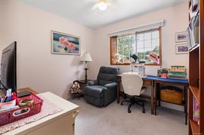 1348 Oakwood Pl — listing photo 31 of 54