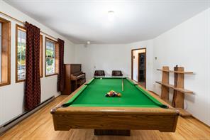 1348 Oakwood Pl — listing photo 36 of 54