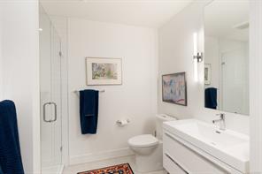430 Luxton Ave — listing photo 42 of 63