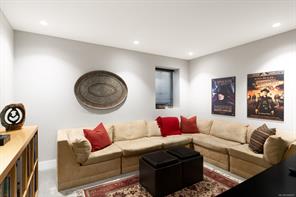 430 Luxton Ave — listing photo 43 of 63