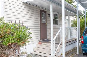 134-6325 Metral Dr — listing photo 36 of 42