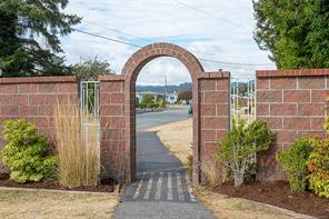 134-6325 Metral Dr — listing photo 42 of 42
