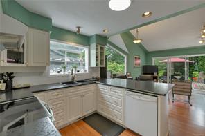 8930 McLarey Ave — listing photo 21 of 40