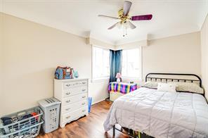 3827 14th Ave — listing photo 26 of 51
