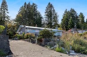 1442 Wilkinson Rd — listing photo 14 of 60