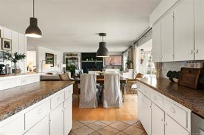 1442 Wilkinson Rd — listing photo 26 of 60