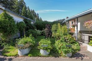 1442 Wilkinson Rd — listing photo 42 of 60