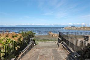 1442 Wilkinson Rd — listing photo 45 of 60