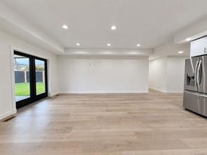5255 Tebo Ave — listing photo 19 of 60