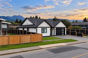 5255 Tebo Ave — listing photo 55 of 60
