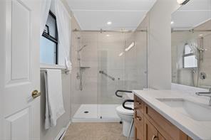 1125 Marin Park Dr — listing photo 22 of 39