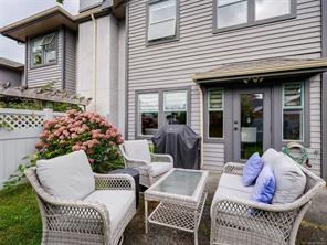 12-240 Burnside Rd — listing photo 24 of 30