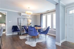 2971 Oak St — listing photo 15 of 58