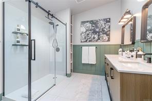 2971 Oak St — listing photo 27 of 58