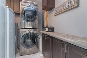 2971 Oak St — listing photo 36 of 58