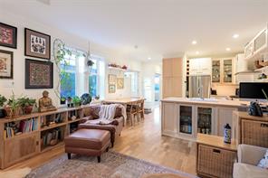1-2116 Richmond Rd — listing photo 16 of 68