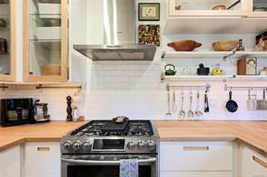1-2116 Richmond Rd — listing photo 24 of 68
