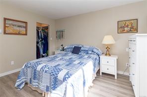 4541 Elk Lake Dr — listing photo 25 of 47