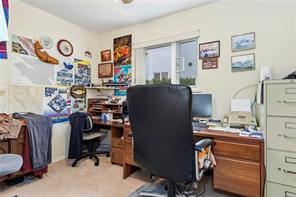 712 Bowen Dr — listing photo 24 of 50
