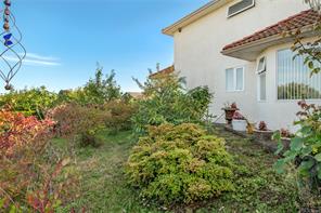 712 Bowen Dr — listing photo 42 of 50