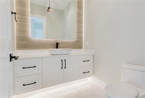 7036 Clarkson Pl — listing photo 18 of 72