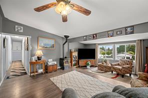 134 Surfside Dr — listing photo 17 of 67