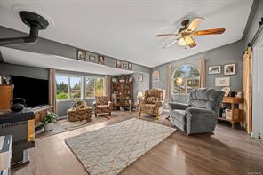134 Surfside Dr — listing photo 20 of 67