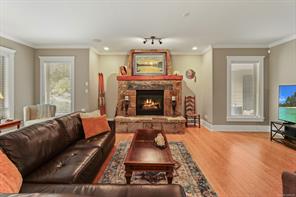 1090 Coldwater Rd — listing photo 25 of 99
