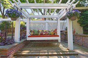 990 Terrace Ave — listing photo 24 of 60