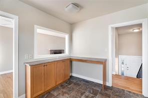 909 Shearwater St — listing photo 14 of 47