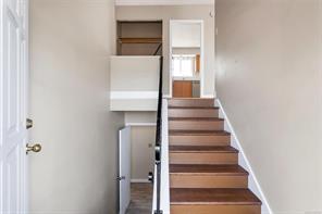 909 Shearwater St — listing photo 29 of 47