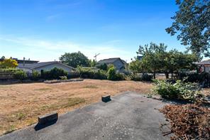 909 Shearwater St — listing photo 42 of 47