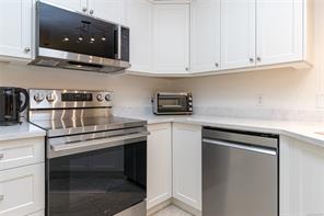 22-1473 Garnet Rd — listing photo 18 of 32