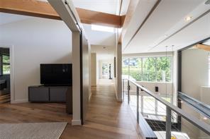 3931 Cadboro Bay Rd — listing photo 32 of 64