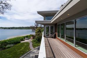3931 Cadboro Bay Rd — listing photo 42 of 64