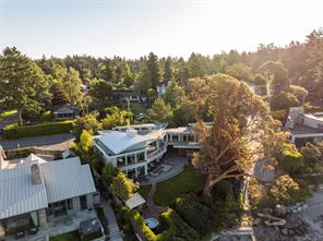 3931 Cadboro Bay Rd — listing photo 51 of 64