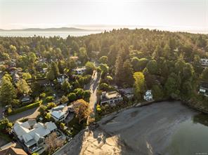 3931 Cadboro Bay Rd — listing photo 52 of 64