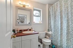 3938 Wilkinson Rd — listing photo 20 of 38