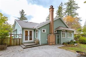 1112 Vic Pl — listing photo 30 of 38