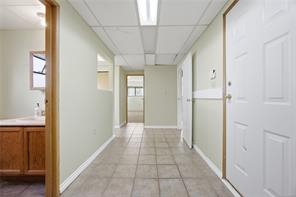 540 Dundas St — listing photo 19 of 40