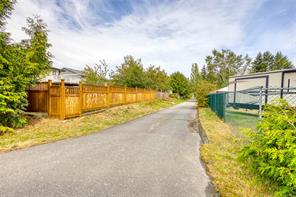 540 Dundas St — listing photo 32 of 40