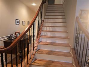 870 Falkirk Ave — listing photo 20 of 71