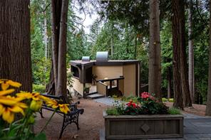 5748 West Saanich Rd — listing photo 42 of 55
