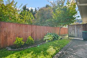 3215 Ernhill Pl — listing photo 18 of 39