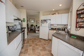 635-205 Kimta Rd — listing photo 22 of 48