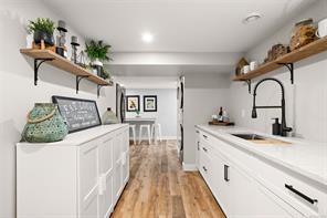 970 Bank St — listing photo 32 of 54