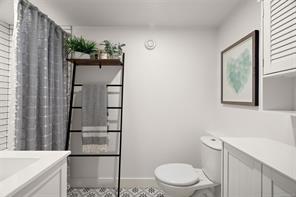 970 Bank St — listing photo 34 of 54
