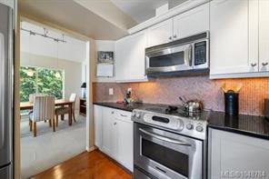 108-6880 Wallace Dr — listing photo 21 of 43