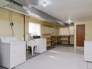 3116 Yew St — listing photo 19 of 27